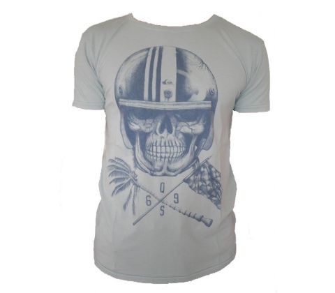 Lyseblå Quiksilver t-shirt med kranie og hjelm