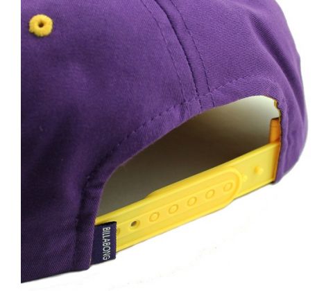 Lilla og gul Billabong cap. Billabong skater kasket