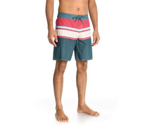 Multi farvet Quiksilver boardshorts 