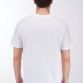 Hvid Billabong t-shirt med elegant print. bag på