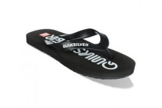 flipflop og sko Quiksilver og Sanuk |